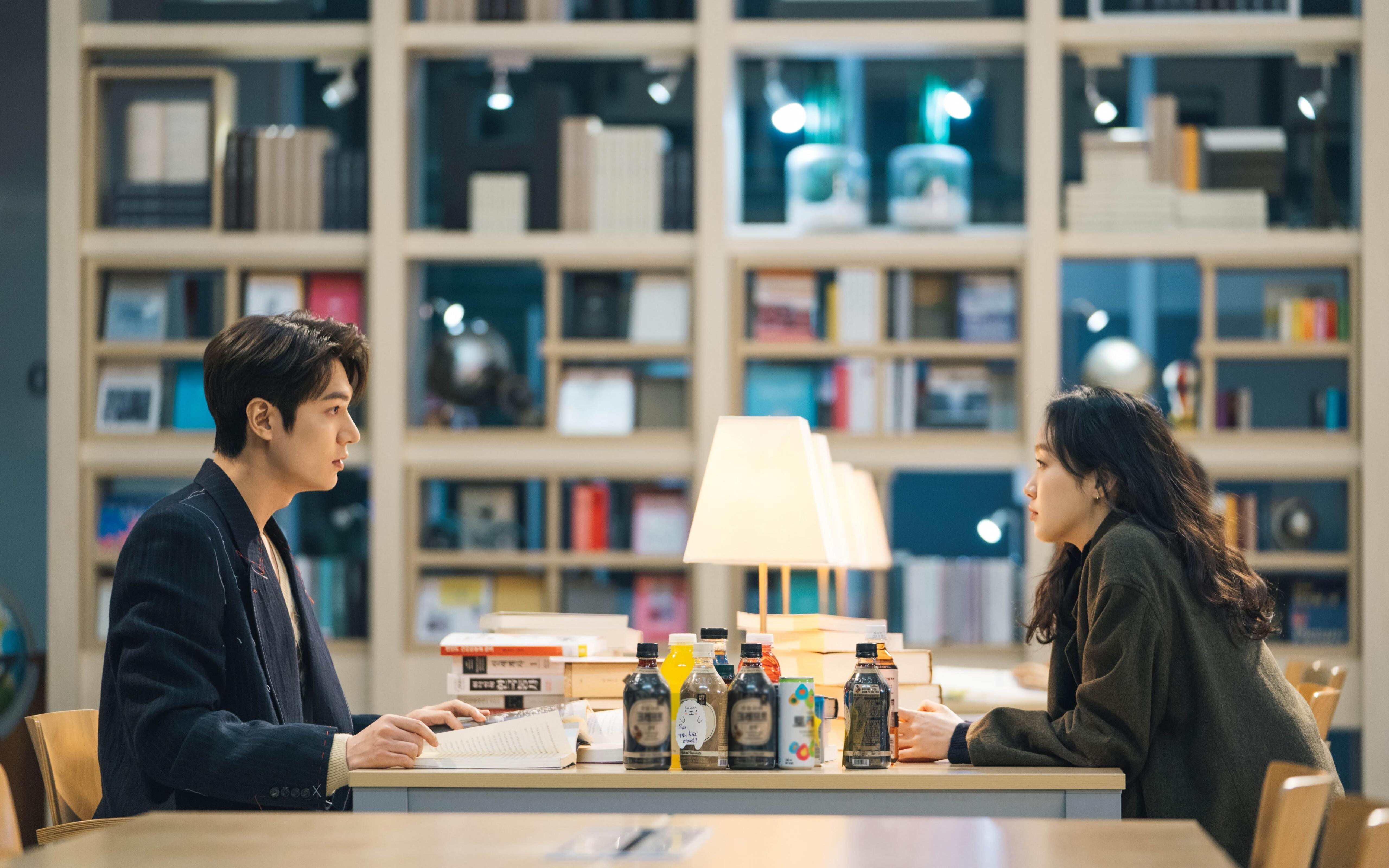 胡贝特·科斯技术细腻统治混合泳赛场，胡安贝内特百度百科